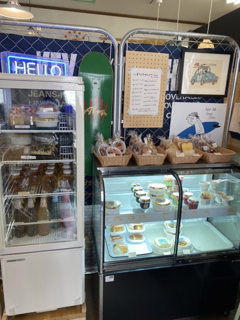 ペコペコカフェショーケース